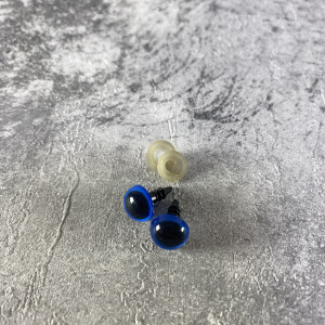 Spalvotos plastikinės akys 10 mm