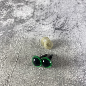 Spalvotos plastikinės akys 10 mm