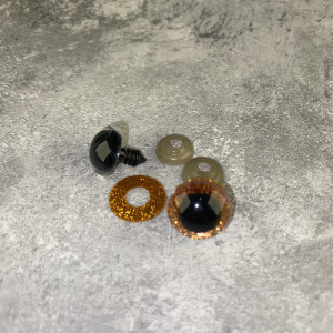 Blizgios spalvotos akys 18 mm