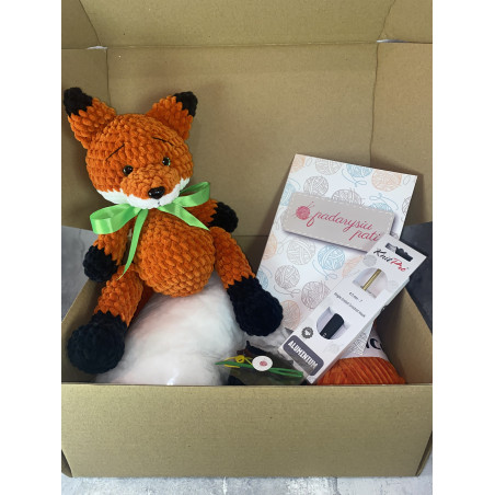 Nėrimo rinkinys „Mini lapė“ (pliušinis žaislas)