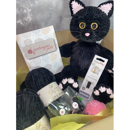 Nėrimo rinkinys „Katiniukas“ (juodas)